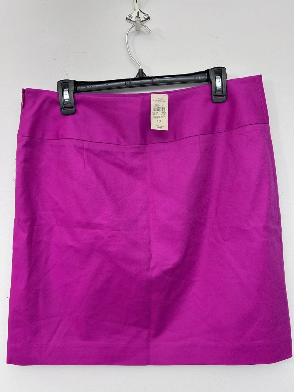 Ann Taylor Bright Fuchsia Mini Pencil Skirt Lined Zipper Closure Size 12